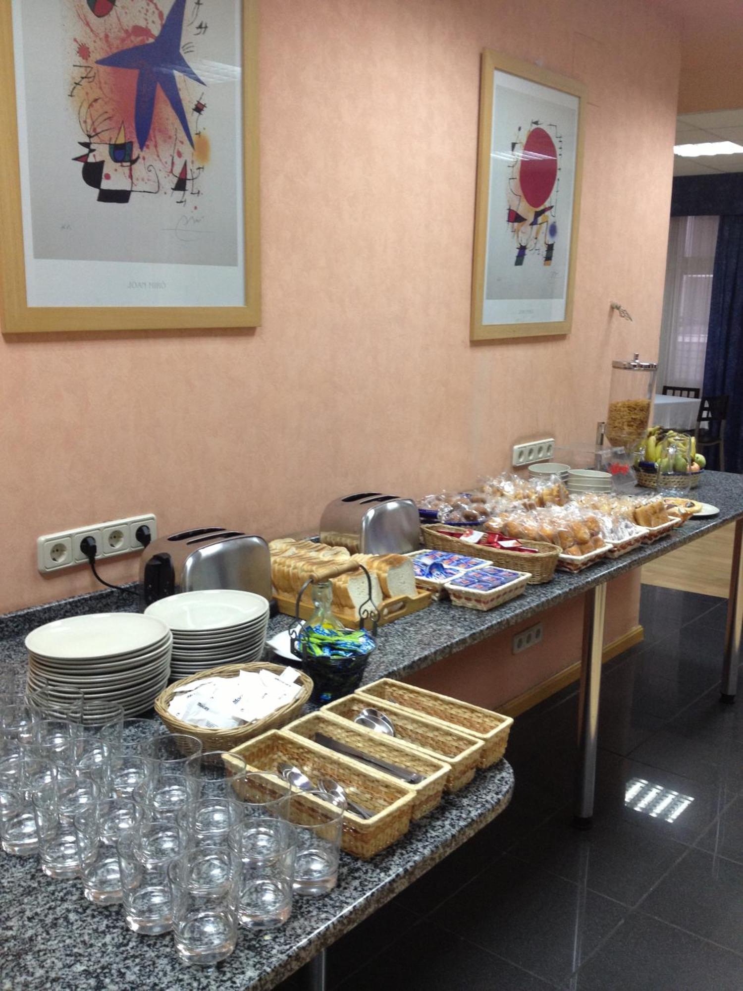 Hostal Cataluna Zaragoza Buitenkant foto